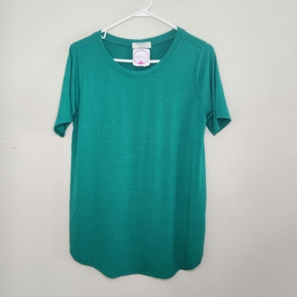 Women's Zennana Green Shirt Sz Large NWT